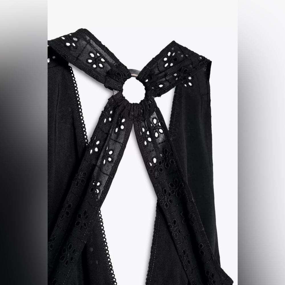 NWT Zara Black CUTWORK EMBROIDERY DRESS - Eyelet and Open Back, V Neck Sz Med - Picture 7 of 11